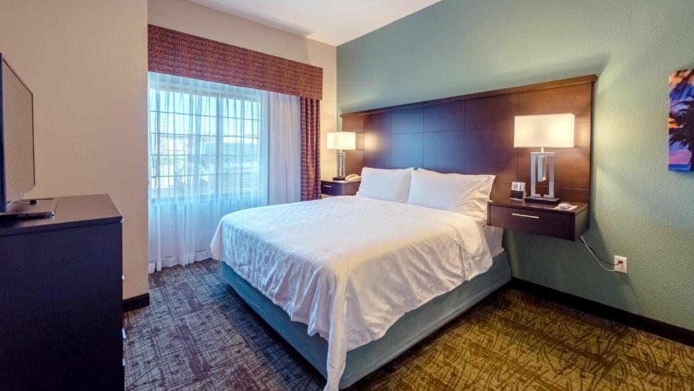 Staybridge Suites Houston-NASA Clear Lake by IHG